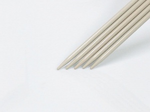6 mm (US 10) Length: 30cm. Size: 6 mm (US 10) A set of 5 double-point knitting needles. Brand Ice Yarns, acs-1071 