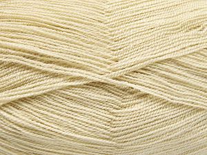 Very thin yarn. It is spinned as two threads. So you will knit as two threads. Yardage information is for only one strand. Composition 100% Acrylique, Brand Ice Yarns, Beige, Yarn Thickness 1 SuperFine Sock, Fingering, Baby, fnt2-66129
