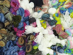 Leftover Yarns In this list; you see most recent 50 mixed lots. <br> To see all <a href=&/mixed_lots/o/4#list&>CLICK HERE</a> (Old ones have much better deals)<hr> Brand Ice Yarns, fnt2-74096