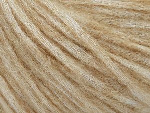 Contenido de fibra 60% Bebé Alpaca, 25% Poliamida, 15% Superwash Extrafine Merino Wool, Light Milky Brown, Brand Ice Yarns, fnt2-77596