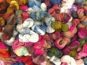 Magic Leftover Yarns In this list; you see most recent 50 mixed lots. <br> To see all <a href=&/mixed_lots/o/4#list&>CLICK HERE</a> (Old ones have much better deals)<hr> Brand Ice Yarns, fnt2-77875