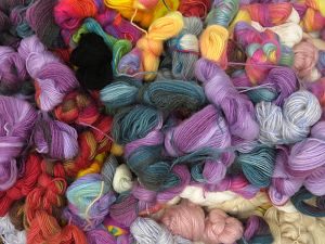 Leftover Yarns In this list; you see most recent 50 mixed lots. <br> To see all <a href=&/mixed_lots/o/4#list&>CLICK HERE</a> (Old ones have much better deals)<hr> Brand Ice Yarns, fnt2-78291