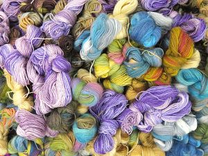 Leftover Yarns In this list; you see most recent 50 mixed lots. <br> To see all <a href=&/mixed_lots/o/4#list&>CLICK HERE</a> (Old ones have much better deals)<hr> Brand Ice Yarns, fnt2-78438